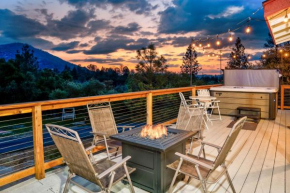 Quail Haven- A-frame cabin with hot tub, views, and more